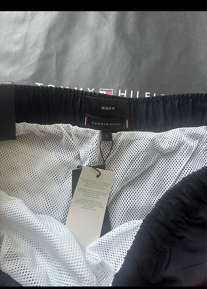 Tommy Hilfiger erkek deniz şortu - Görsel 2