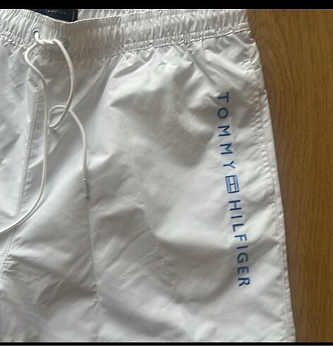 Tommy Hilfiger erkek deniz şortu - Görsel 2