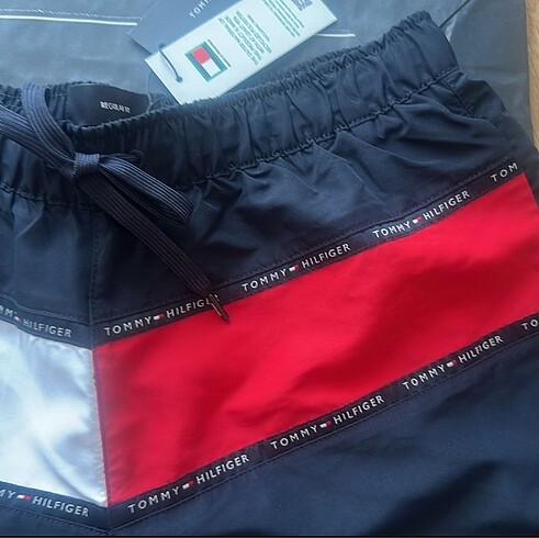 Tommy Hilfiger erkek deniz şortu - Görsel 2