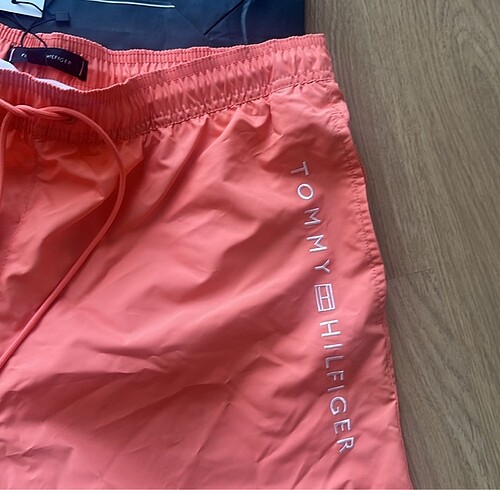 Tommy Hilfiger erkek deniz şortu - Görsel 2