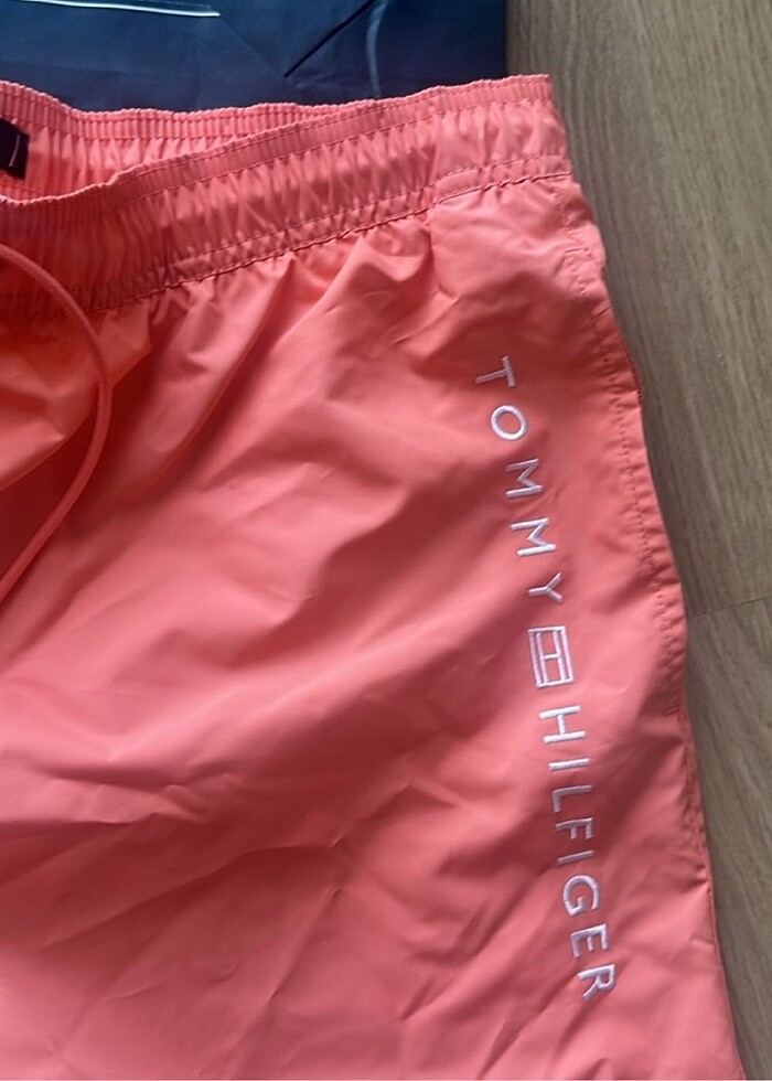 Tommy Hilfiger erkek deniz şortu - Görsel 2