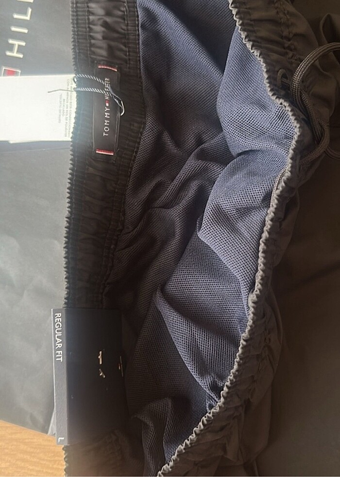 Tommy Hilfiger erkek deniz şortu - Görsel 2