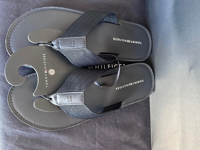 Tommy Hilfiger erkek parmak arası terlik