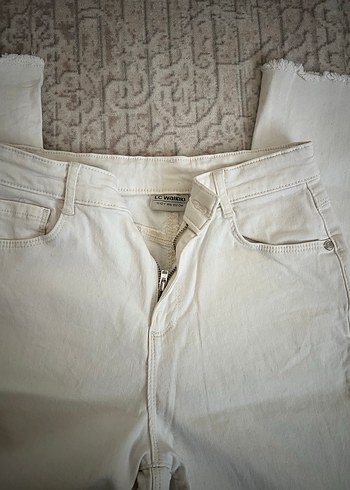 Beyaz Regular Fit Kadın Midi Kot Pantolon - Görsel 2