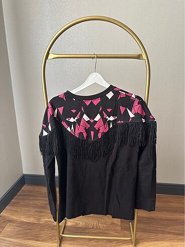 Zara Zara Sweatshirt püsküllü