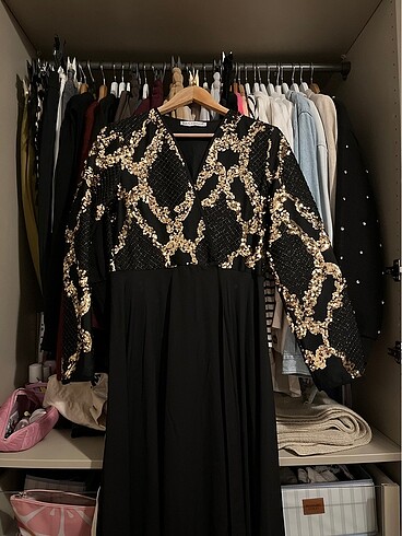 ABAYA