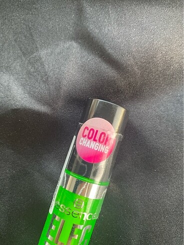 Renk değiştiren dudak yağı - Görsel 2