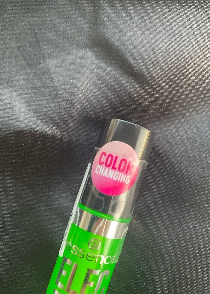 Renk değiştiren dudak yağı - Görsel 2