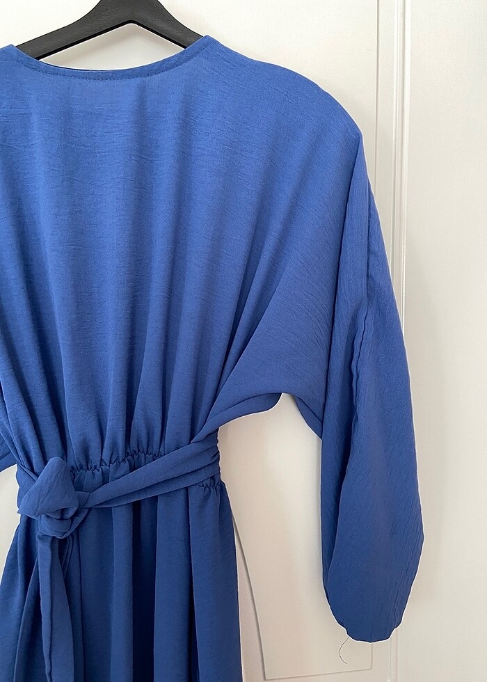 Mavi elbise - Görsel 2