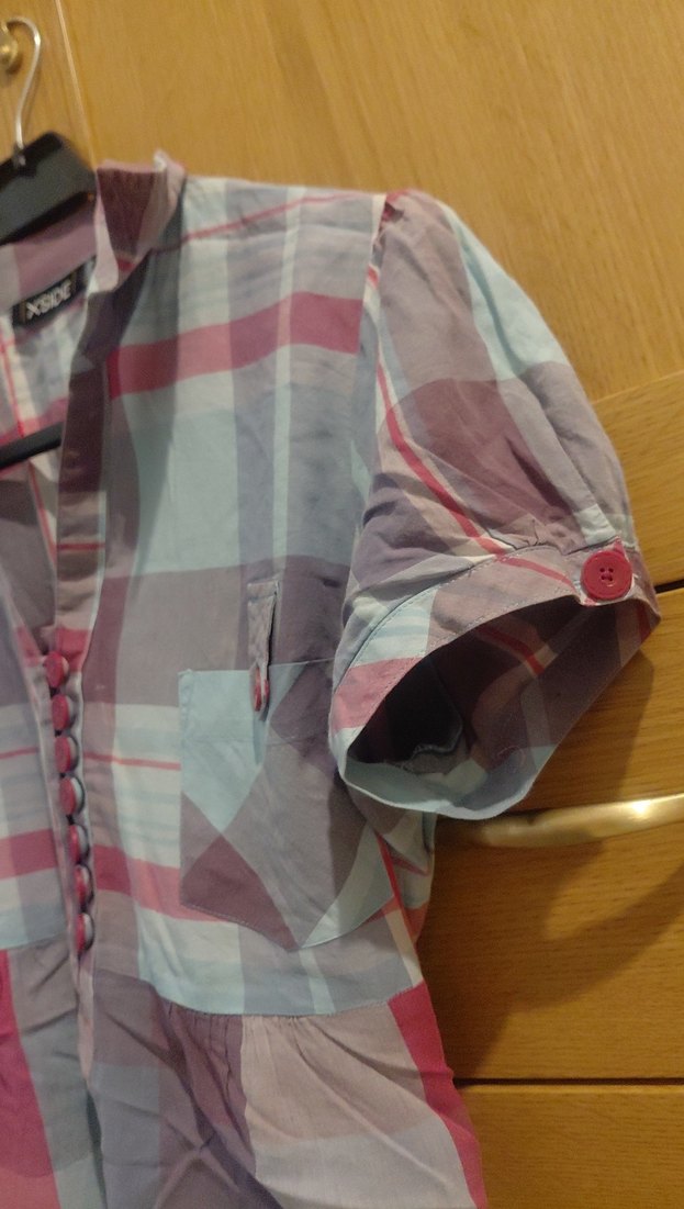 Düğmeli, Kısa Kollu Kadın Gömlek - Görsel 3