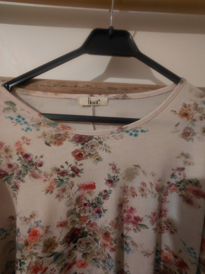 Dantel Detaylı Çiçek Desenli Uzun Kadın Tunik - Görsel 2