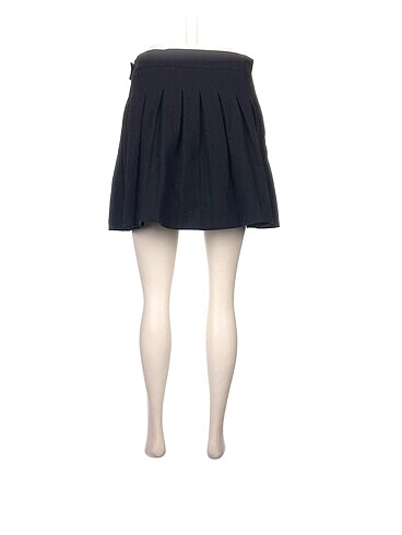 l Beden Bershka Mini Etek %70 İndirimli.
