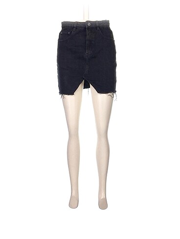 Pull and Bear Mini Etek %70 İndirimli.
