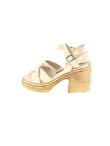 Vintage Love Dolgu Topuk %70 İndirimli.