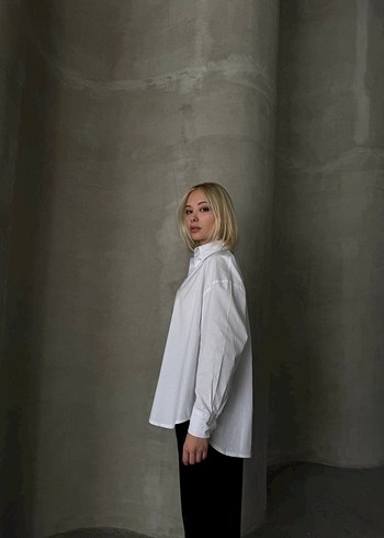 Kadın Beyaz Gömlek - Görsel 4