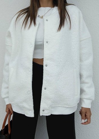 Düğmeli Beyaz Rahat Kadın Ceket - Görsel 6