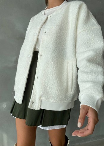 Düğmeli Beyaz Rahat Kadın Ceket - Görsel 3