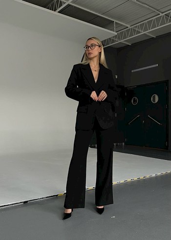 Siyah Kadın Takım Elbise - Görsel 3