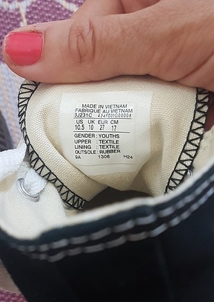 27 Beden siyah Renk orjinal converse