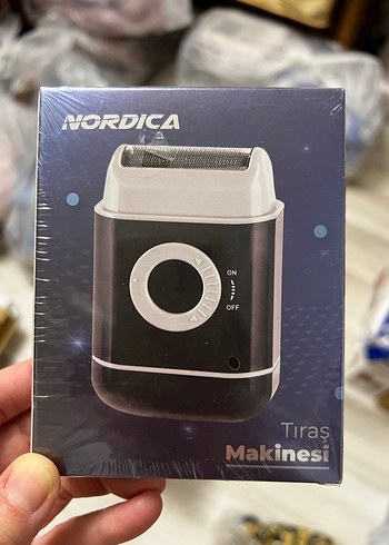 Nordica Tıraş Makinesi Siyah