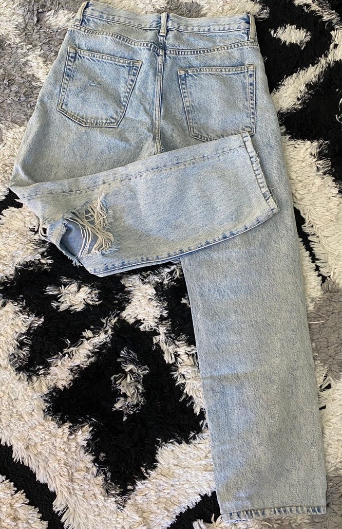 Gevşek Kesim Yırtık  Kot Pantolon - Görsel 2