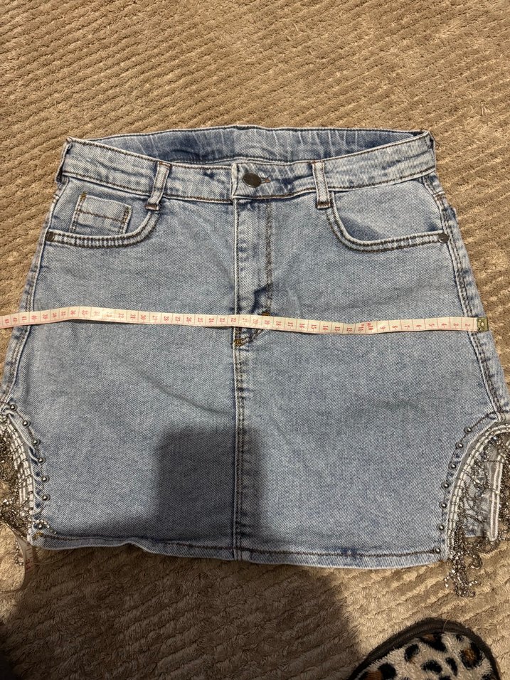 Püsküllü Gri Mini Denim Etek - Görsel 5
