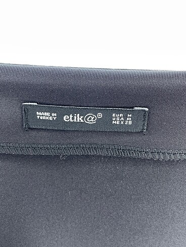 m Beden siyah Renk PreLoved Kısa Elbise %70 İndirimli.