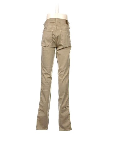 universal Beden Guess Skinny %70 İndirimli.