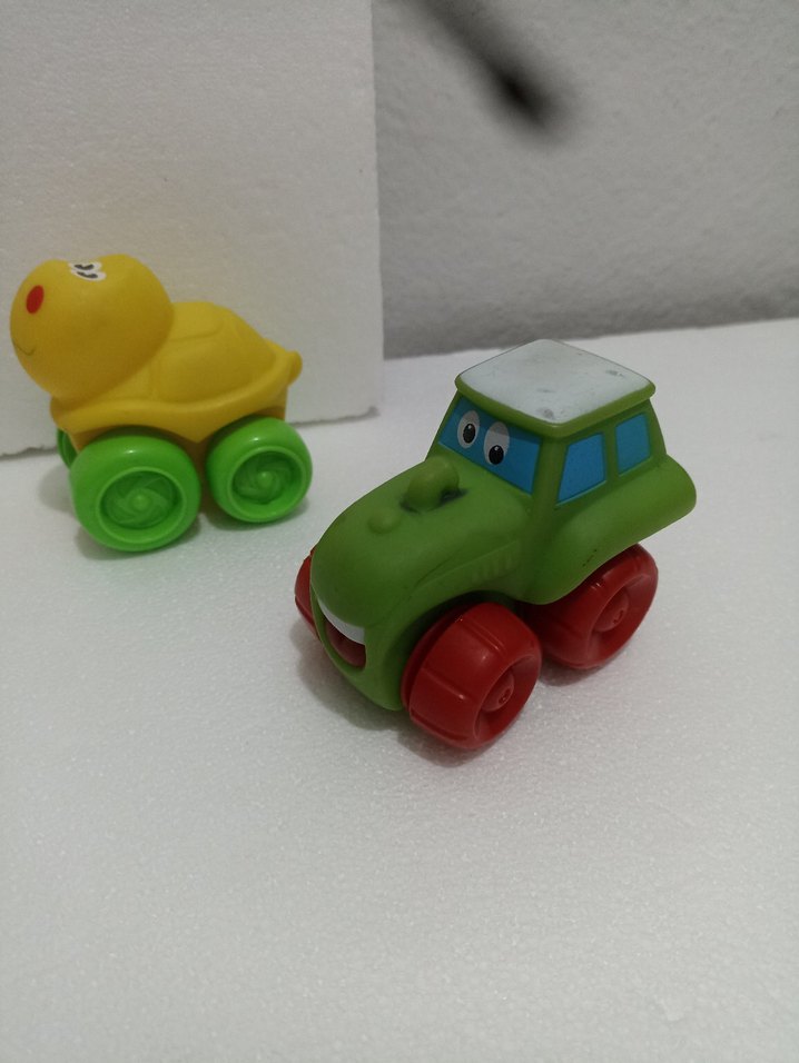 renkli sevimli  oyuncak  taşıtlar - Görsel 5