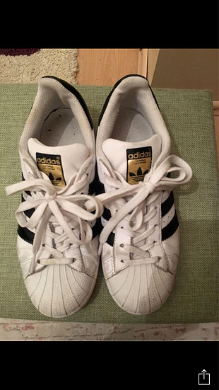 Adidas Süper Star