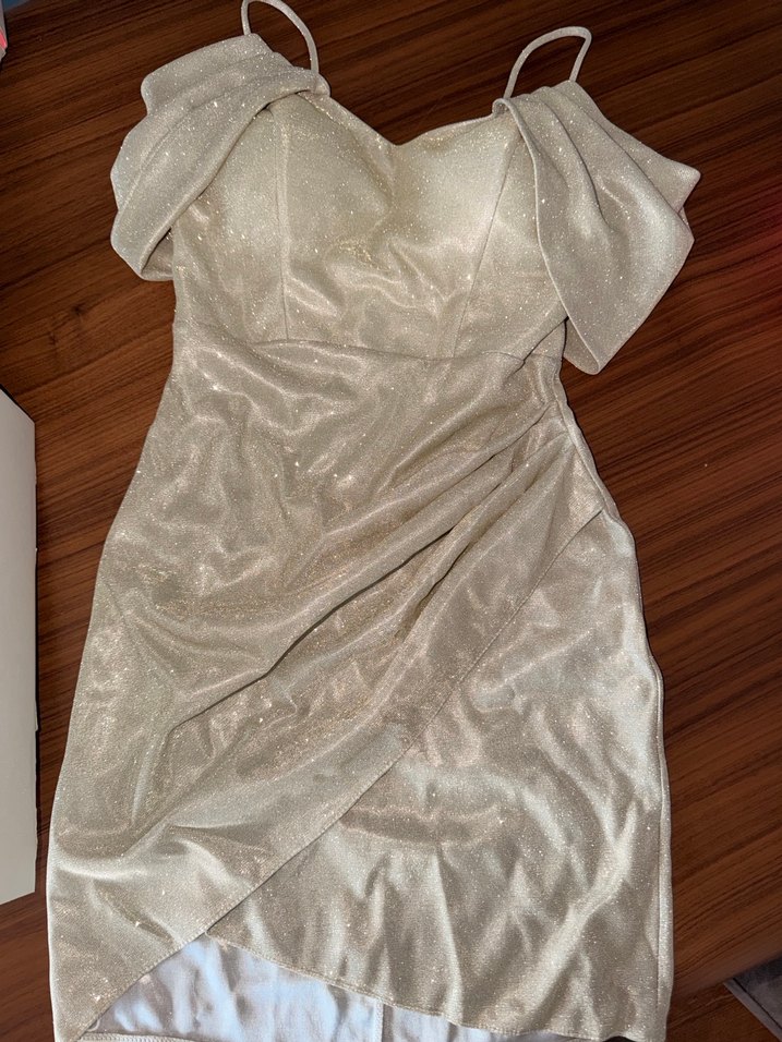 Gece elbisesi - Görsel 2