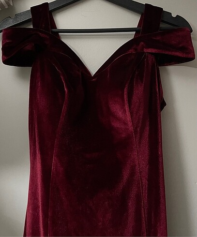 Bordo kadife elbise