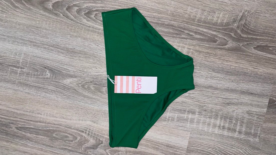 Kadın Yeşil Atletik Bikini Üstü - Görsel 2