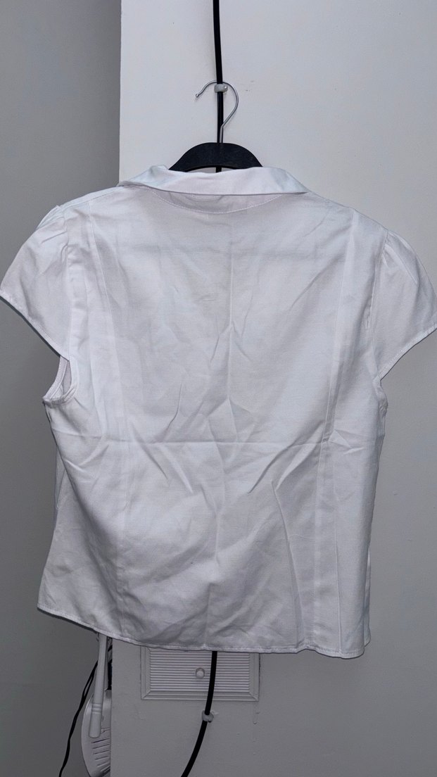 Düğmeli Kısa Kollu Beyaz Keten Gömlek - Görsel 3