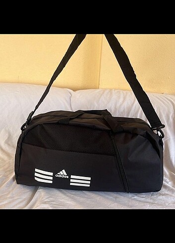 Adidas Spor Seyahat Tatil Askılı Çanta/Valiz