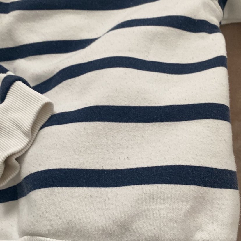 Beyaz Mavi Çizgili Yarım Fermuarlı Kadın Kazak - Görsel 3