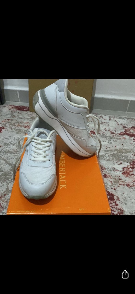 Beyaz Bağcıklı Kadın Spor Ayakkabı - Görsel 3