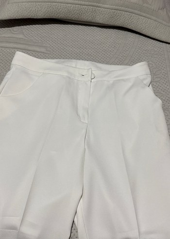 Beyaz Pilili Kadın Kumaş Pantolon - Görsel 2