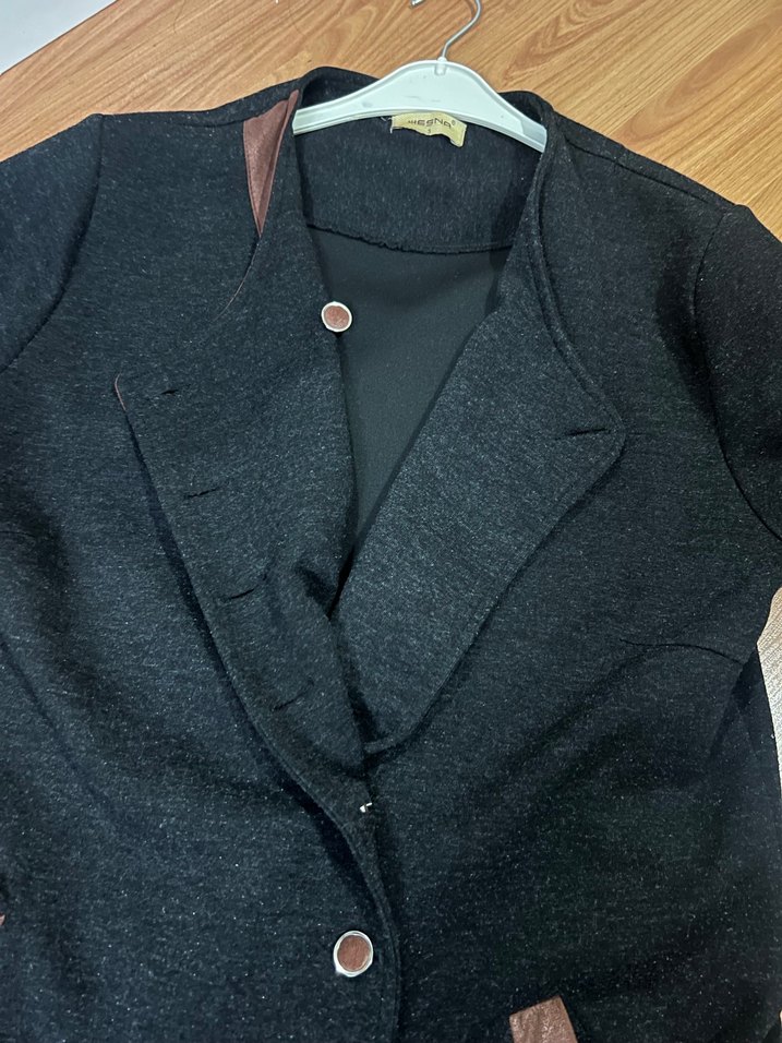 Düğmeli Siyah Uzun Kadın Mevsimlik Tunik - Görsel 5