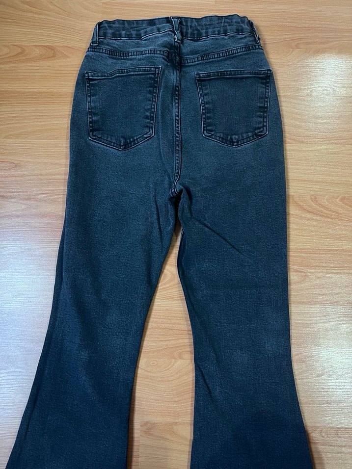 Kadın Füme Renk Kesik Paça Denim Pantolon - Görsel 4