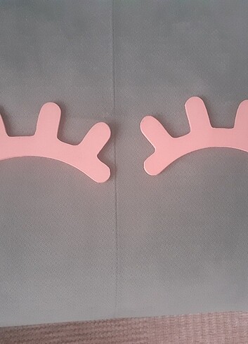  Pembe kirpik seklinde duvar aksesuarı