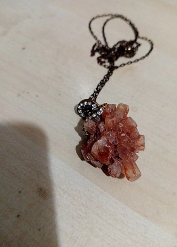 Diğer arogonit taşından kolye