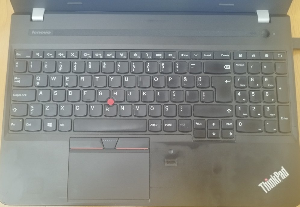 Lenovo e-560 laptop.. - Görsel 5