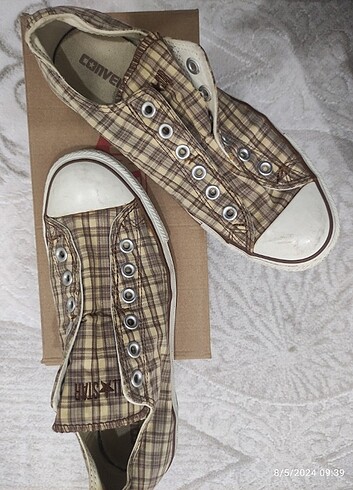 40 Beden çeşitli Renk Converse all star orijinal, lastikli