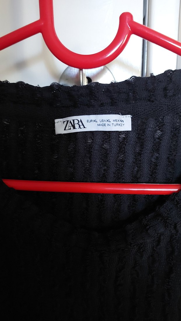 zara desenli dokulu tshirt - Görsel 5