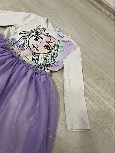 4 Yaş Beden beyaz Renk 4-5 yaş elsa elbise