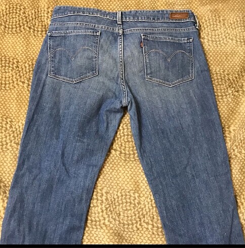 Levis Levis Kot
