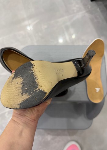 Siyah Parlak Kadın Ofis Topuklu Ayakkabı - Görsel 5