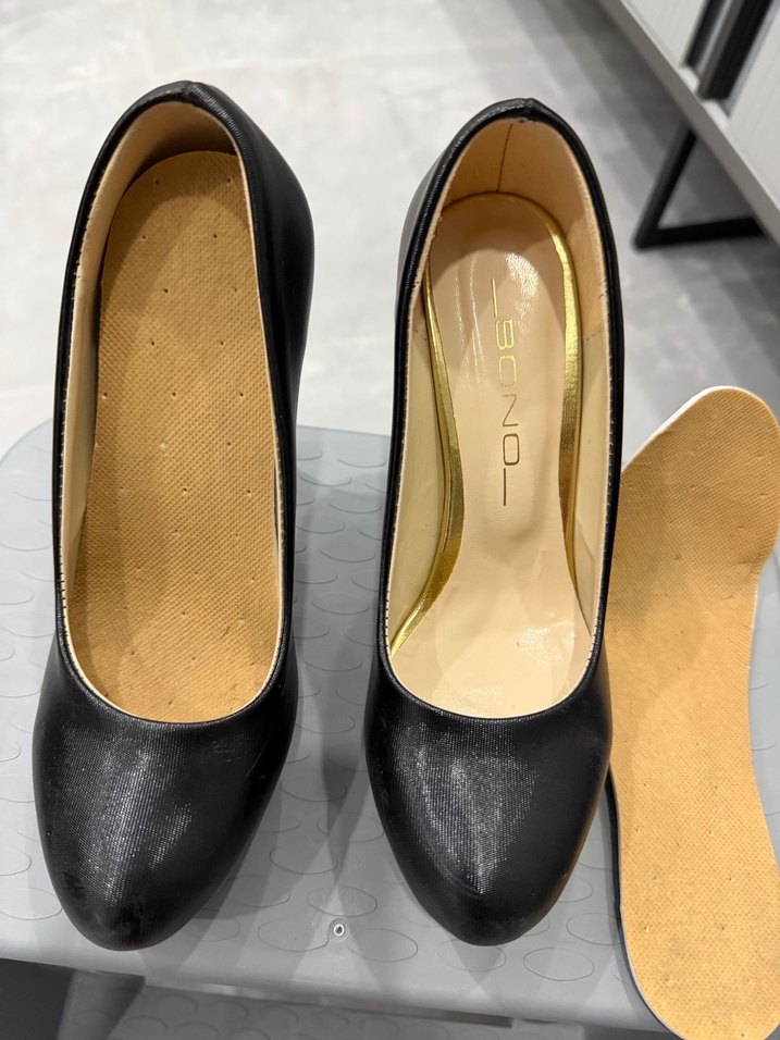 Siyah Parlak Kadın Ofis Topuklu Ayakkabı - Görsel 2