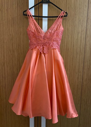 Dantel Detaylı V Yakalı Mini Pembe Abiye Elbise - Görsel 3